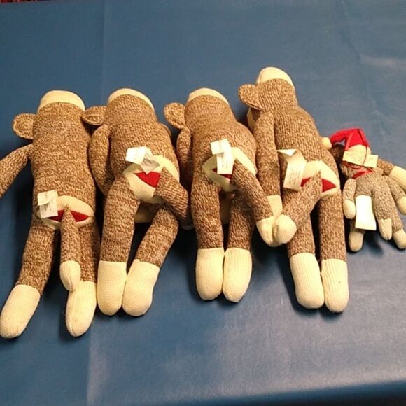 Sock Monkey Plush Toy Set - Bunch of Monkeys and Small Tree Ornament (5) - Picture 7 of 8